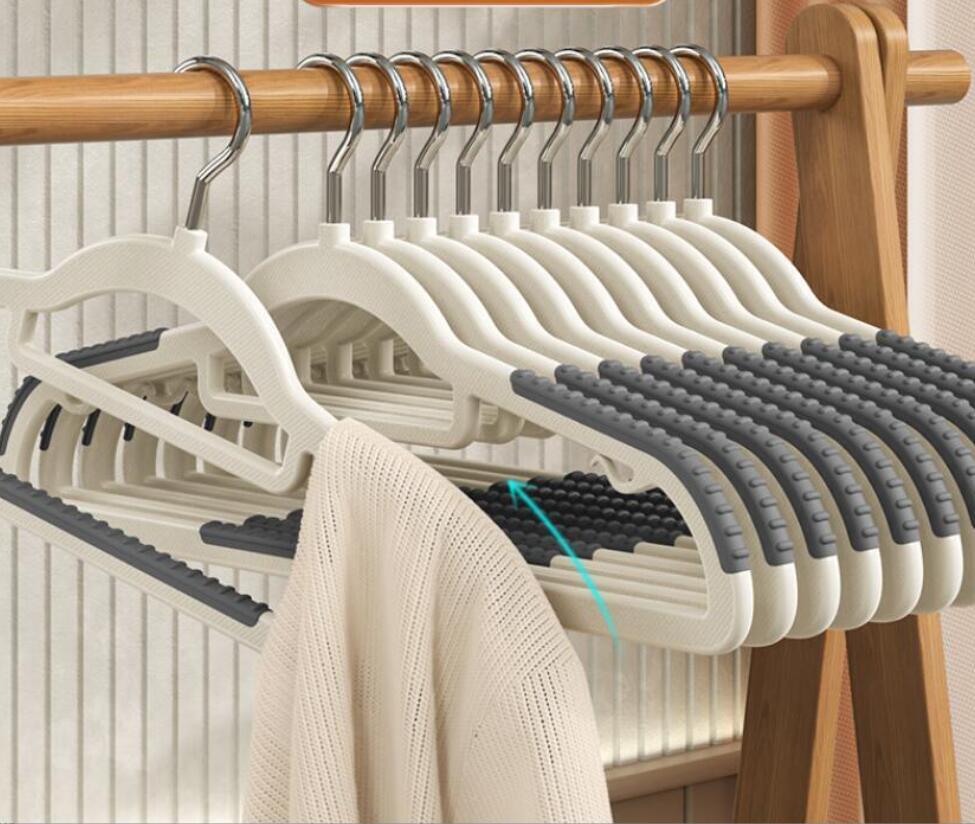 家庭用品推薦/ハンガー かたくずれ防止 20本組 滑らないハンガー プラスチック
