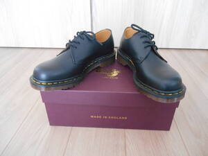 Совершенно новый неиспользованный Dr Martens 1461 3 отверстия Великобритания продукт неиспользованный Dr Martens 1461 3 отверстия винтаж Великобритания продукт