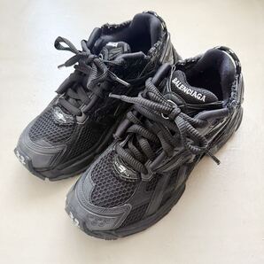 BALENCIAGA バレンシアガ Runner スニーカー オールブラック ランナー 黒 ダメージ加工 イタリア製