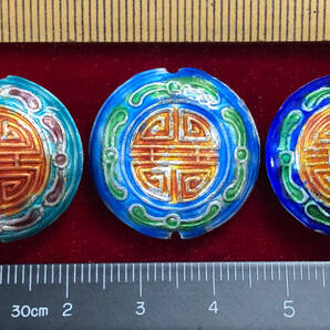 ¶!¶ 有線七宝焼ワールド - 3色(個)の円盤型玉で1単位 ¶!¶ 約厚9㎜×Φ23㎜ 金線3色釉緑褐祥雲橙色萬壽紋様 手作 手芸 工芸 インテリア