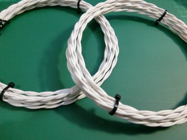 ■お試し価格です■非流通、高純度の単線ツイスト仕様は当スタジオのみ■スピーカーケ
