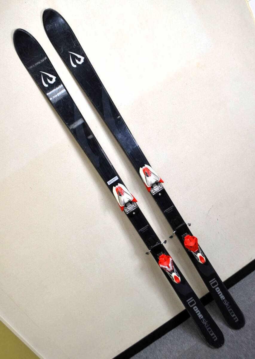 IDone スキー板 IDone is the best mogul ski! And it's not only for mogul riding