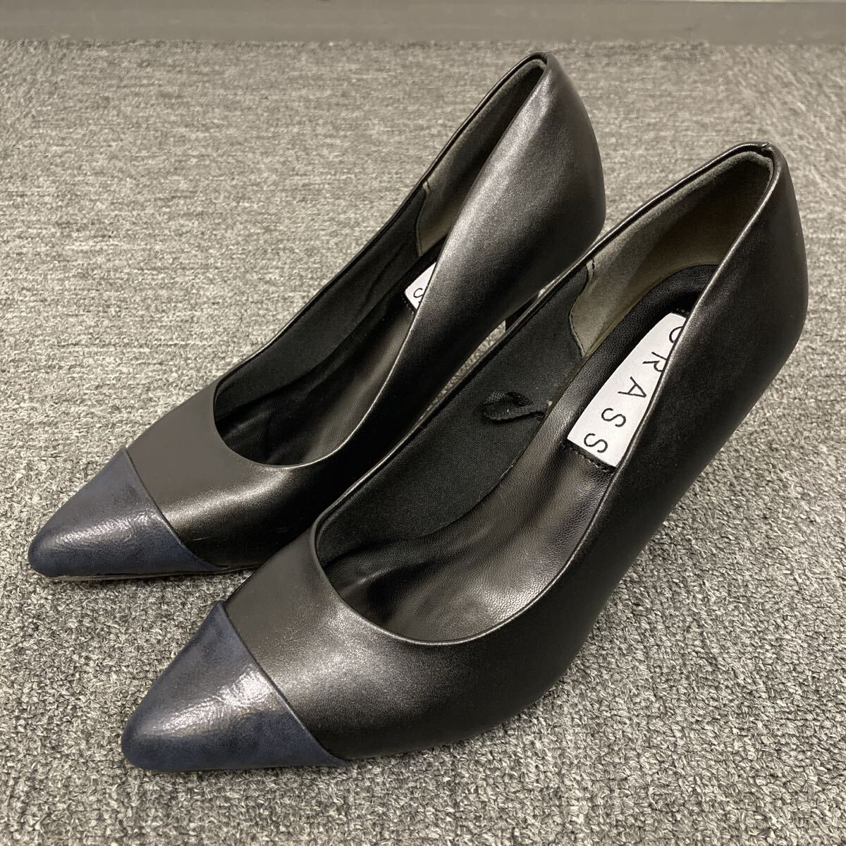 即決 GRASS パンプス ヒール ブラック 23.5cm