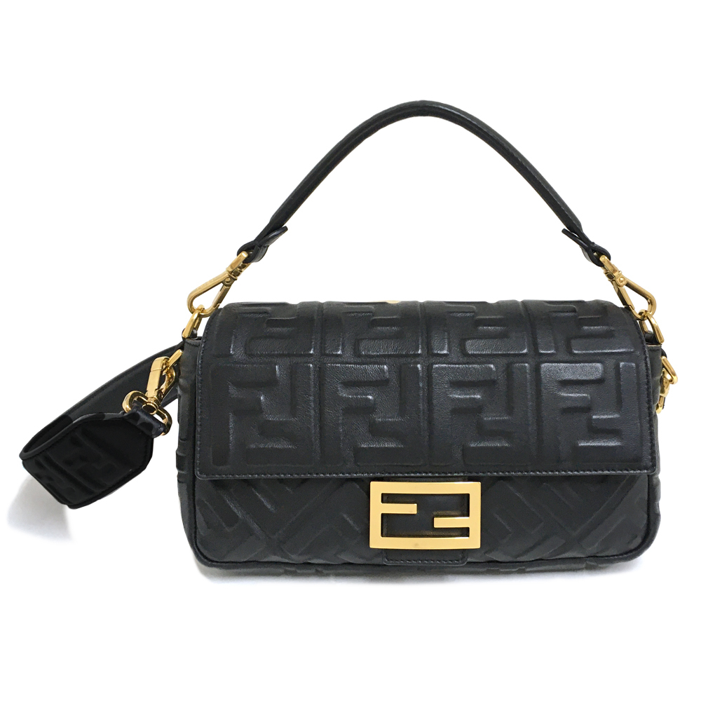 美品⭐︎ FENDI フェンディ　ズッカ 2WAY ハンドショルダーバッグ 90289242-01.jpg