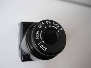 Подлинная крышка ключа зажигания Kawasaki Z400FX Z400GP GPZ900R Zephyr400 Zephyr750 Доставка ¥180