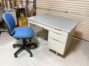中古 片袖机 事務椅子 セット ※鍵欠品 片袖デスク テーブル パソコンデスク 作業台 チェア イス いす 事務所 店舗 茨城県 1111え8 M 家DC