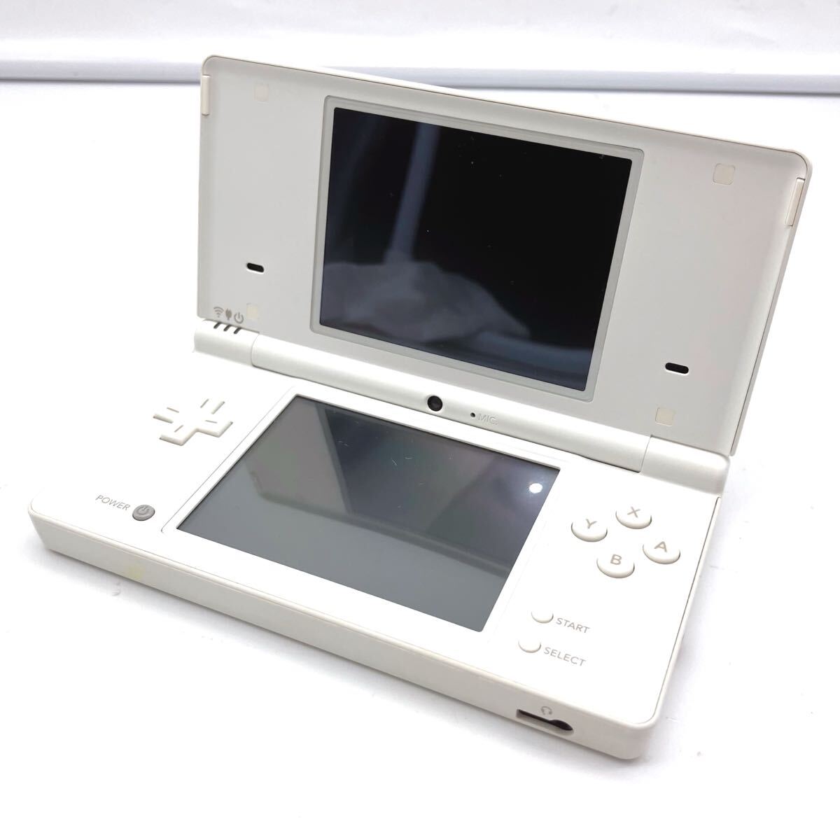 DSi 本体 Nintendo ニンテンドーDSi ライムグリーン 美品 任天堂 ゲーム機 中古