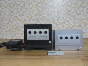 任天堂 GAME CUBE ゲームキューブ DOL-101×2台 / DOL-017×1台 / ゲーム機 ACアダプター×1個 まとめ売り