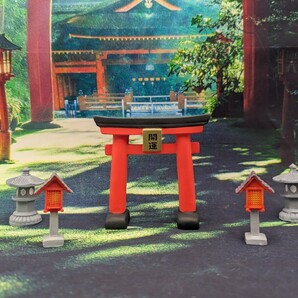 神社の鳥居 鳥居 灯籠 献灯廊 5個セット 開運 ミニチュアフィギュア 神社