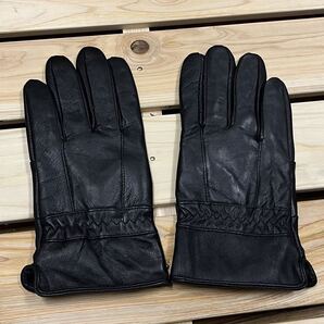 アウトレット◆新品未使用★メンズ革手袋 ラムレザー裏起毛 暖かい 定番 黒 M寄り