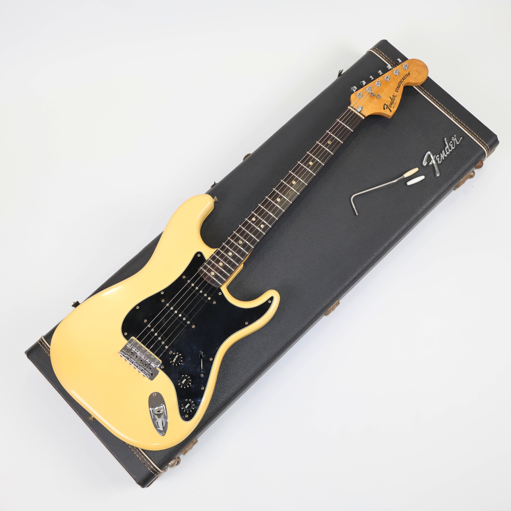 1977年製 フェンダー USA ストラトキャスター ヴィンテージ完全オリジナル Yahoo!オークション -「fender 1977」の落札相場・落札価格