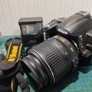 Nikon D5000 レンズキット ショット数1,000回ほど AF-S DX NIKKOR 18-55mm F3.5-5.6G VR