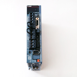 MITSUBISHI 三菱電機 サーボアンプ MR-J4-20B