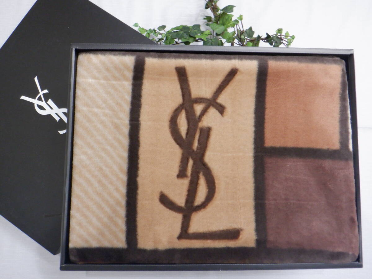 2025年最新】Yahoo!オークション -イヴサンローラン 毛布の中古