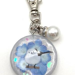 キーホルダー メモリーオイル ネモフィラ チャーム ストラップ パール シマエナガ アクセサリー レジン ラメ 北海道の野鳥 御守り かわいい