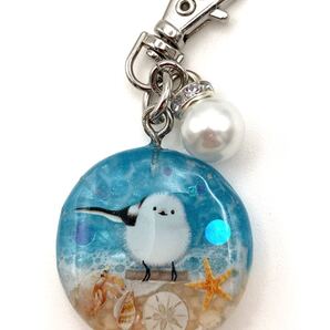 キーホルダー メモリーオイル チャーム ストラップ パール シマエナガ アクセサリー レジン 海 貝殻 北海道の野鳥 御守り かわいい 浜辺