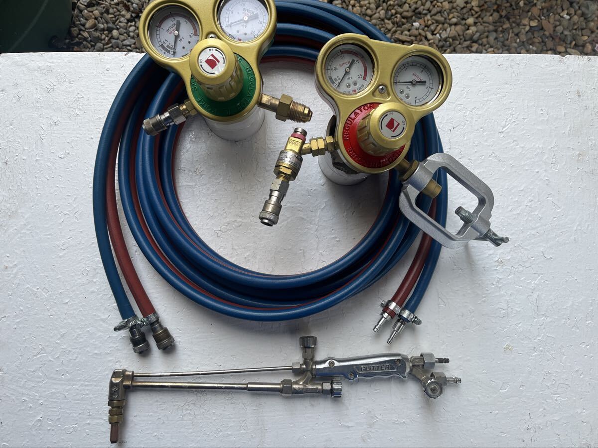 ガス調整器セット ツインホース 切断器 日酸TANAKA Nコック ツインホース2 NW5-5 可燃性ガス(アセチレン