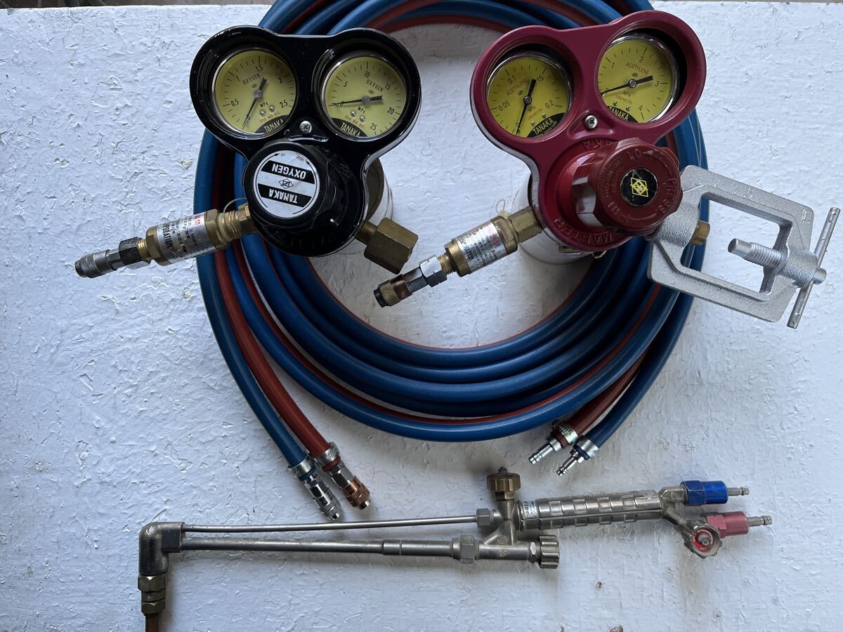 ガス調整器セット ツインホース 切断器 日酸TANAKA Nコック ツインホース2 NW5-5 可燃性ガス(アセチレン