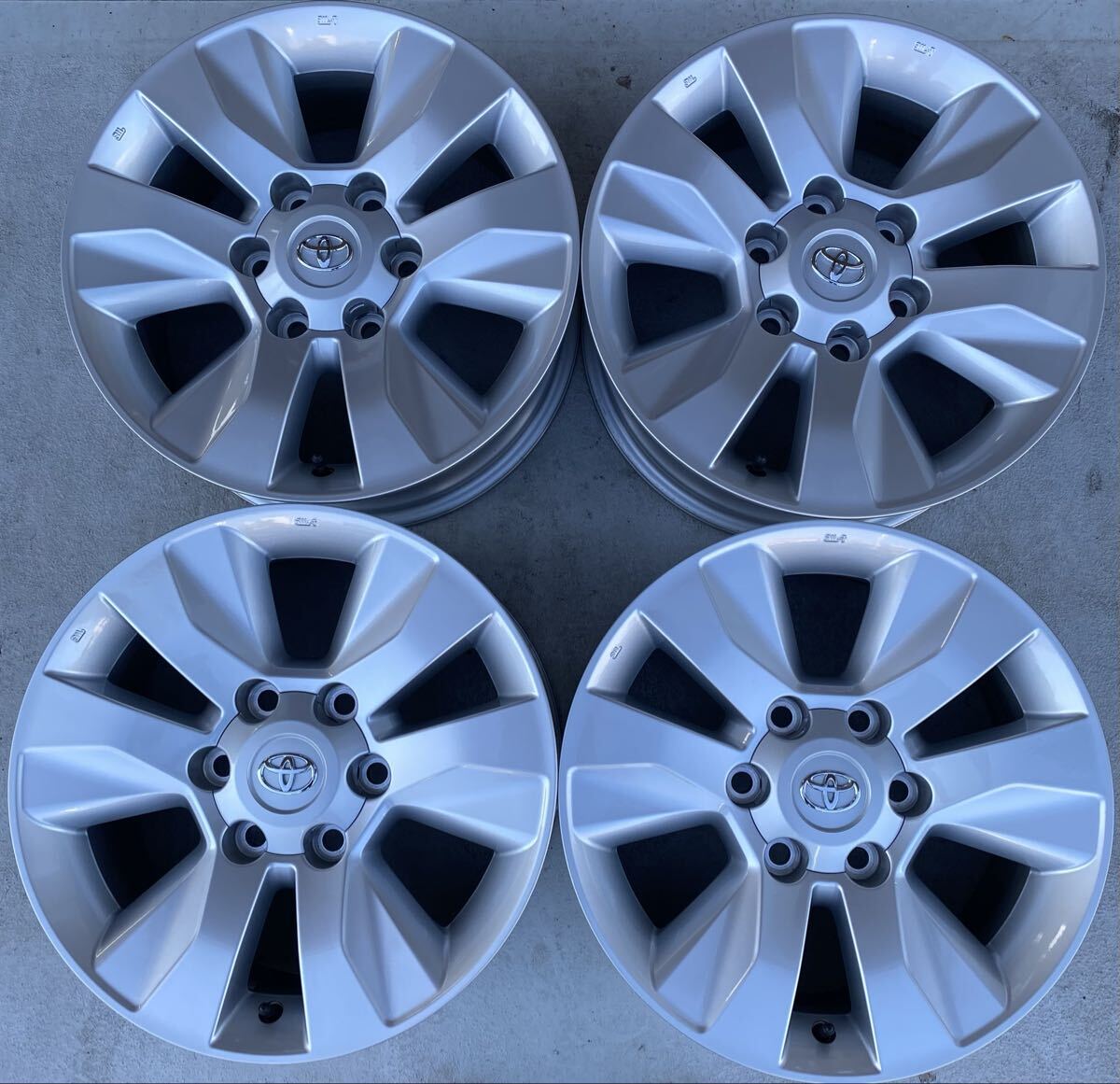 2025年最新】プラド純正ホイール 17インチ 6穴: 豊富な