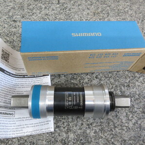 Shimano BB-UN300 68-122.5mm(LL123) スクエア/四角軸ボトムブラケット 未使用品