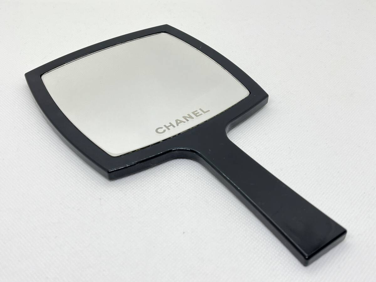 シャネルCHANEL・ハンドミラー非売品・CHANELロゴ入り 楽天市場】正規店ギフトBOX付 CHANEL シャネル コンパクトミラー