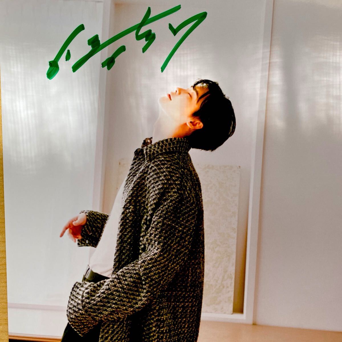 Yahoo!オークション -サイン(映画関連グッズ)の落札相場・落札価格