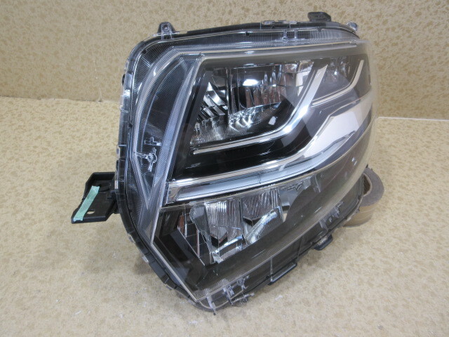 2025年最新】Yahoo!オークション -タントカスタム la650s(ヘッドライト