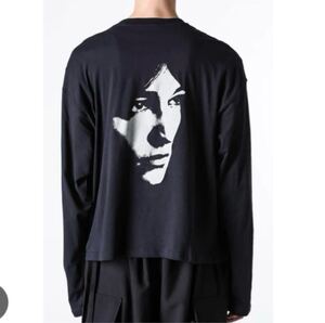 ANN DEMEULEMEESTER 25сс рубашка с длинным рукавом черный EMIL RELAX FIT BOXY T-SHIRT "OCTOBER'S PORTRAIT"