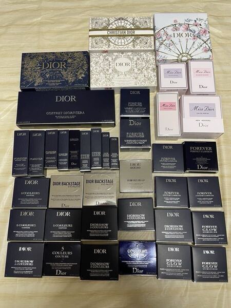 限界価格!★即決送料込み★未使用ディオールコスメ大量まとめ売り Dior コスメ 化粧品 香水 アイシャドウ 美容液 ファンデーション色々