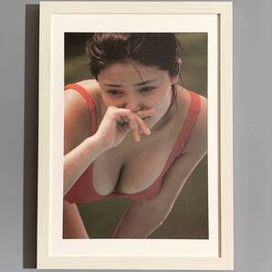 ■水沢アキ■「セクシーグラビア」/A4額装品/撮影)篠山紀信/水着/ワンピース/巨乳/谷間/女優/貴重写真/印刷物/インテリア G816s
