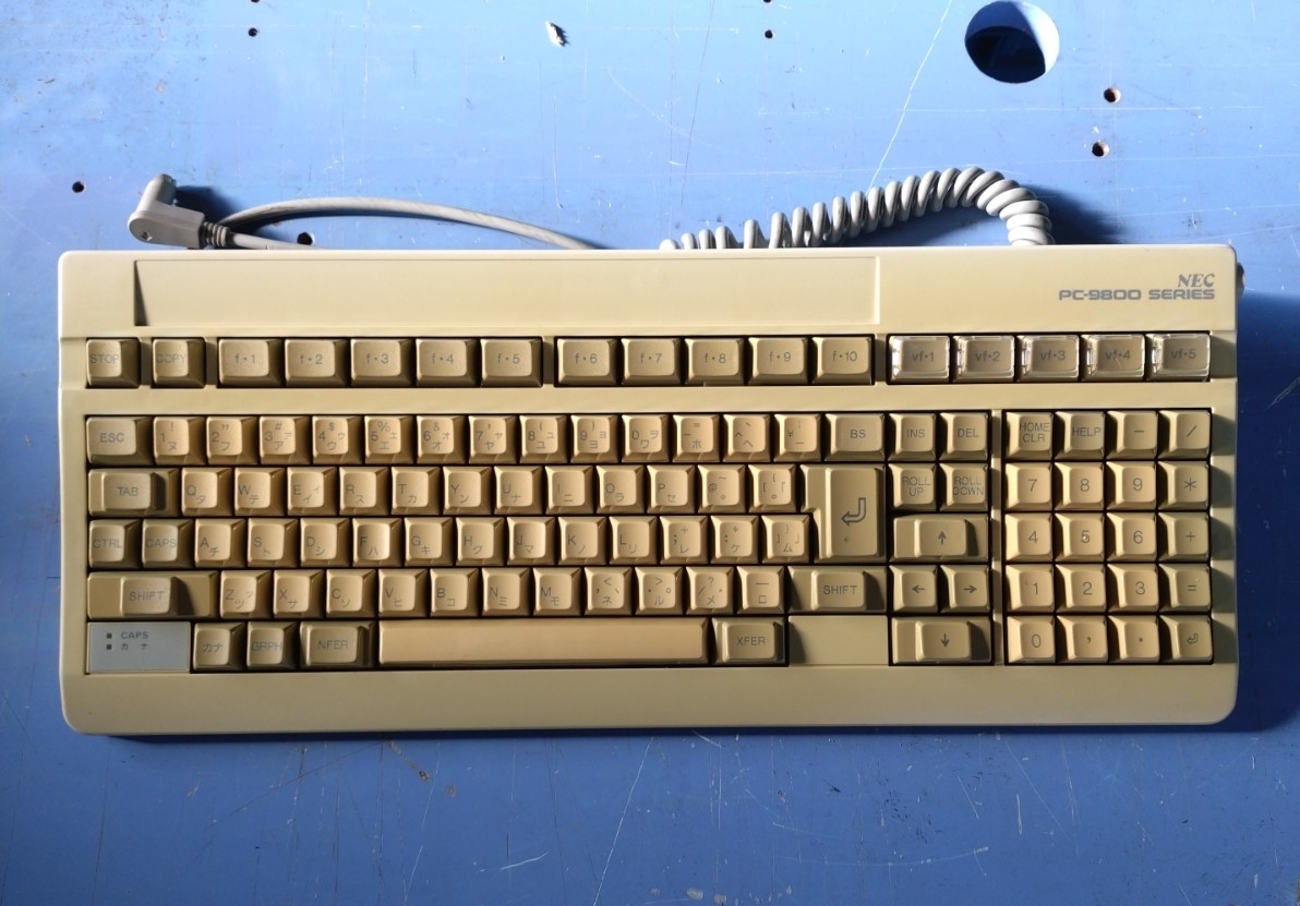NEC　PC-9800　シリーズ　キーボード　1800834AA