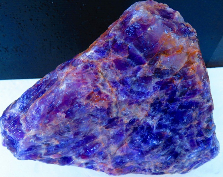 2Kgアメジスト原石の値段と価格推移は？｜109件の売買データから2Kg