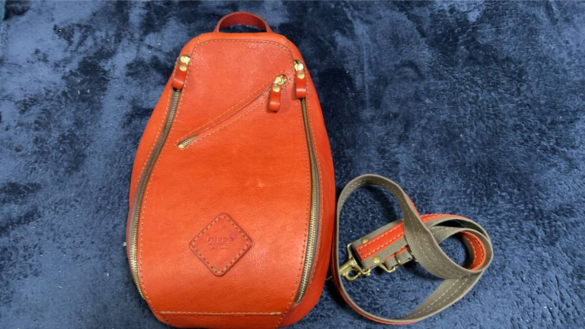 Yahoo!オークション -「bose」(メンズバッグ) の落札相場・落札価格