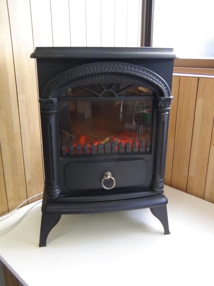 値下げ　未開封　新品未使用品　暖炉型　セラミック　ファンヒーター　ブラック 暖炉型セラミックファンヒーター OKT12J-BK ブラック DIMPLEX｜ディン