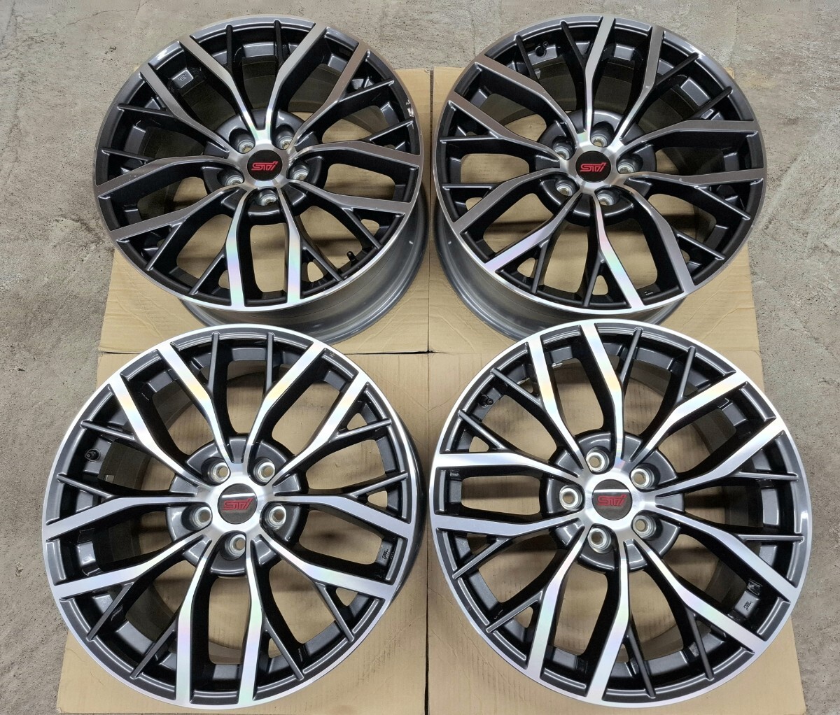 Yahoo!オークション -「wrx s4 純正ホイール」の落札相場・落札価格