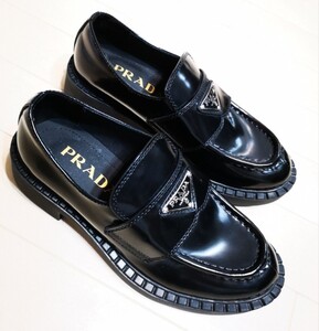 Снятые с продажи по одной иене....... красивые мокасины Prada из шоколадной матовой кожи.