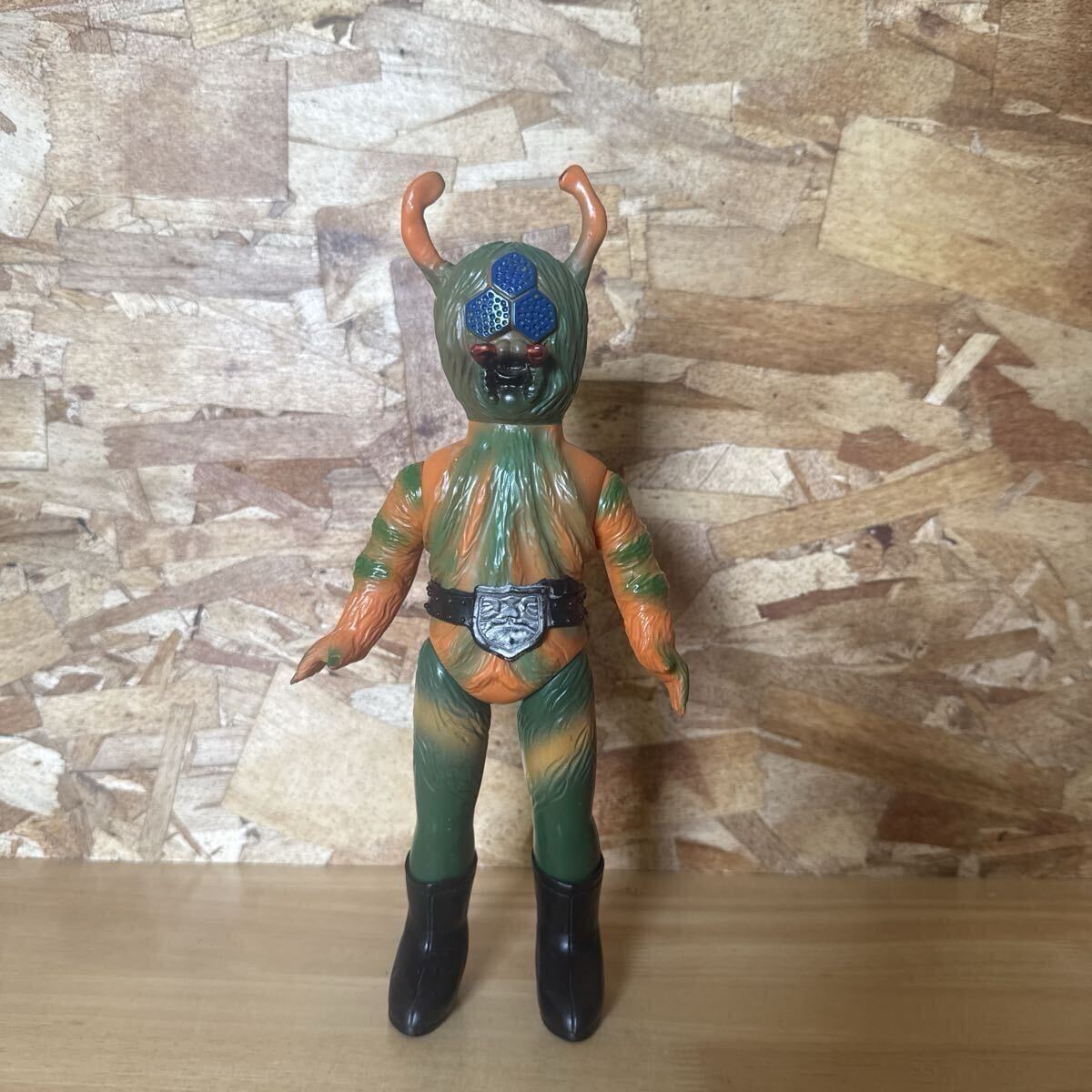 Yahoo!オークション -「蜘蛛男 ソフビ」の落札相場・落札価格