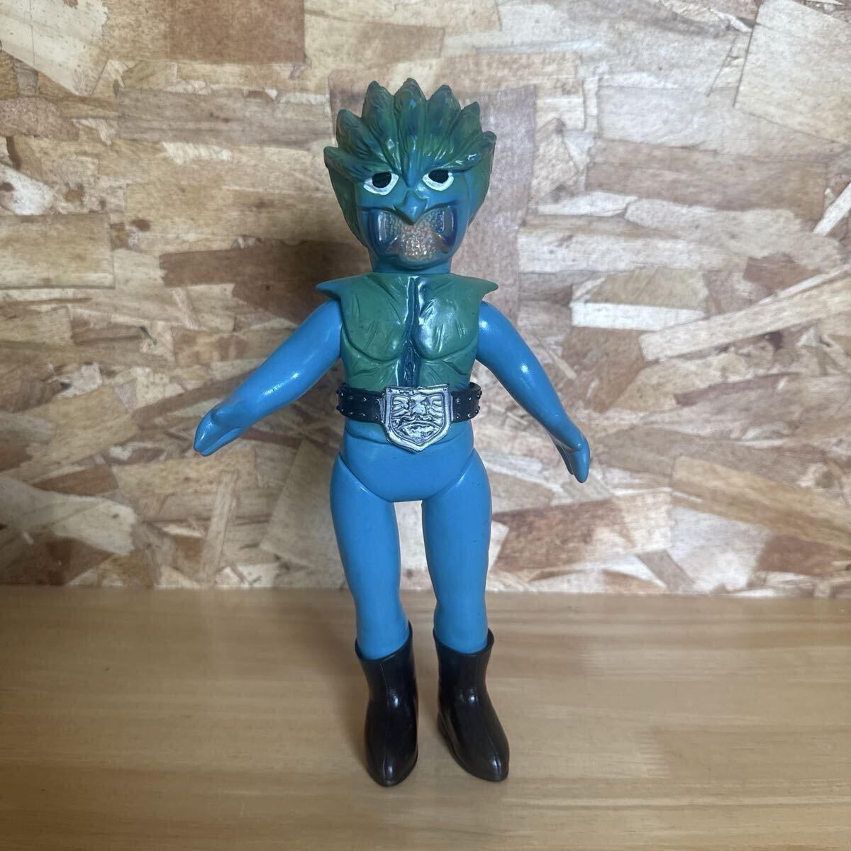 Yahoo!オークション -「旧バンダイ仮面ライダー怪人ソフビ」の落札相場