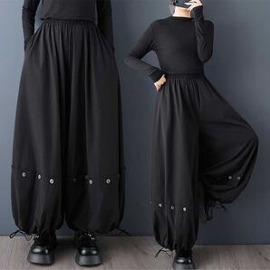 ワイドパンツ ゆったり 飾りボタン付き 裾ゴム入り ブラック 大きいサイズ