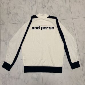 and per se メンズL 白ハイネックニット