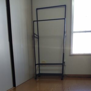 ハンガーパイプ