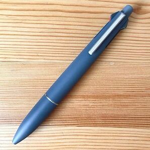 ジェットストリーム4&1 0.5スチールブルー Lite touch ink搭載
