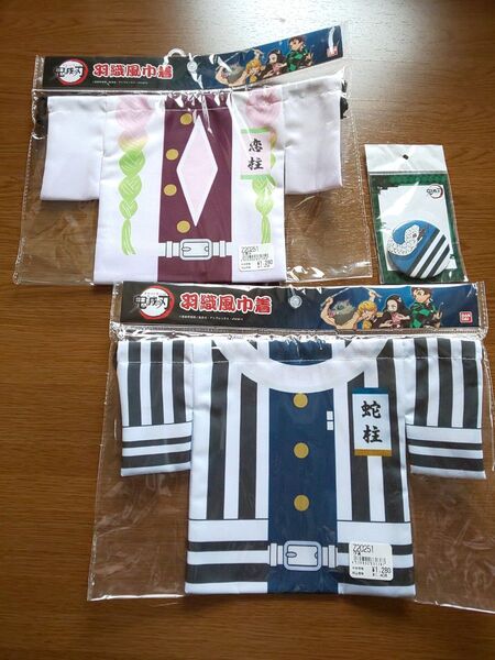 未開封品 鬼滅の刃 羽織風巾着 伊黒小芭内 甘露寺蜜璃 缶バッジ