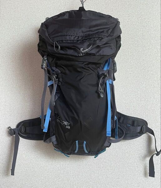 OSPREY ミュータント38 ブラック 38L バックパック 登山 リュック ザック 黒 オスプレイ MUTANT