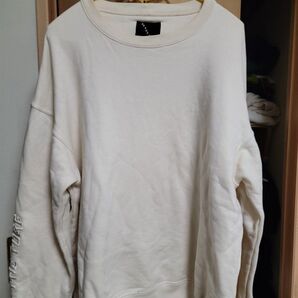 ON THE TURF 長袖トレーナー