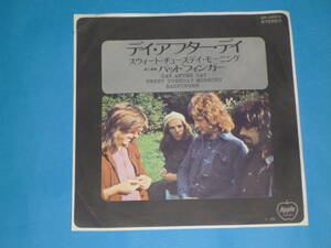 Badfinger バッドフィンガー / Day After Day デイ・アフター・デイ　　AR-2953 日本盤　　５３３