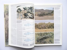 洋書◆AH-1 コブラ写真集 本 ベル ヘリコプター 軍用機_画像3