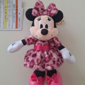 【新品】東京ディズニーランド ミニー ぬいぐるみチャーム ヒョウ柄 ピンク