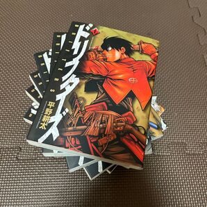 ドリフターズ 1〜7巻(最新巻)セット
