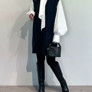 UR'S ディープVネックツイードミニワンピース